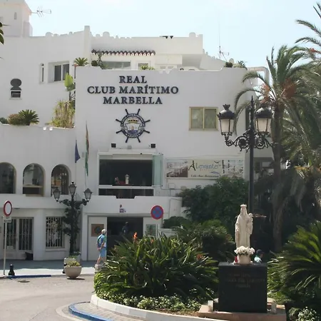 Valdecantos Apartament *